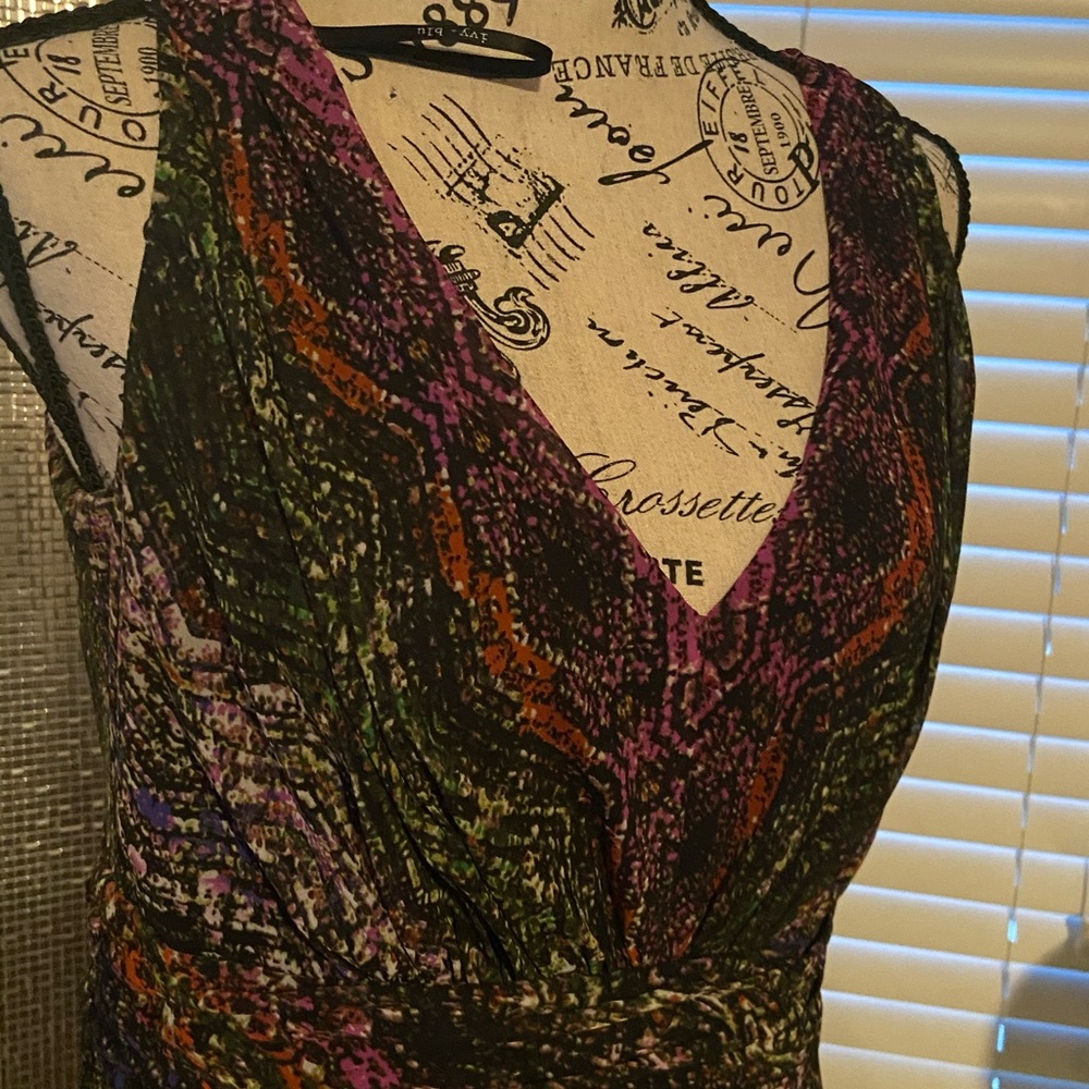 Dress - Picture 4 of 6